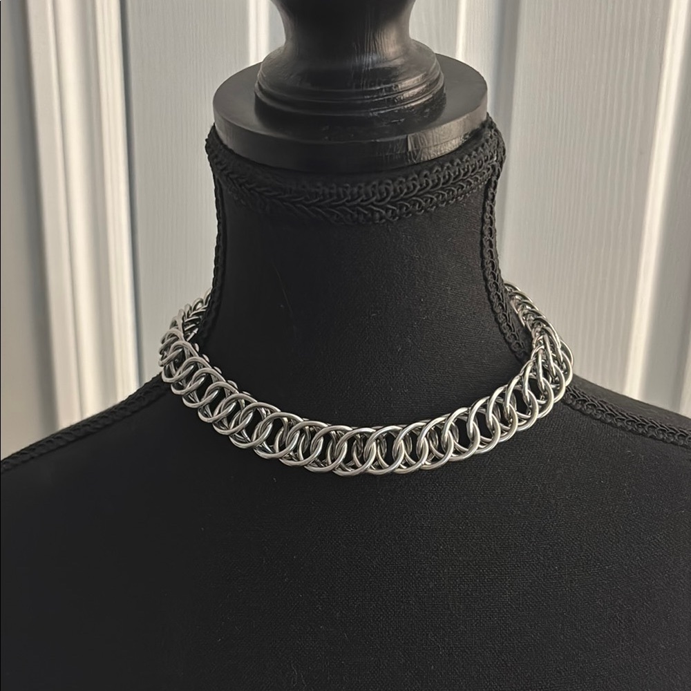 Elegant Silver Chain Necklace
